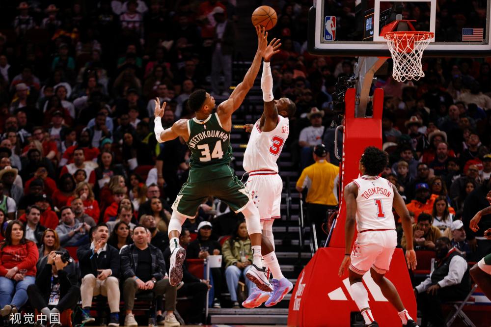 新疆的對決 新疆的對決